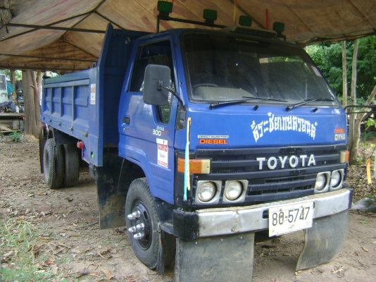 ขายดั้ม5คิว โตโยต้า2 ใบพัด เฟื่องท้ายF