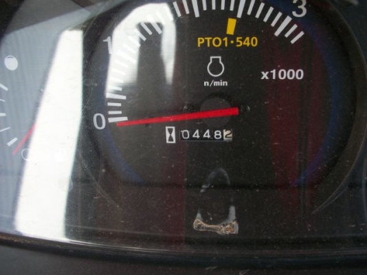 ขายรถไถ KUBOTA L3608 สภาพ 99\% ใบมีดดันหน้า พร้อมผานพรวน 5