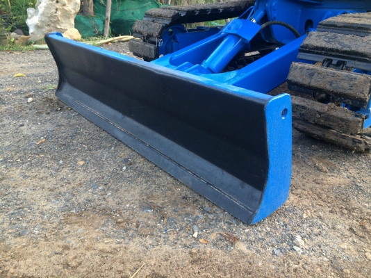 ขายรถแบคโฮ MITSUBISHI MM30B สภาพสวย มี VDO ทดลองขับให้ดู รถนำเข้าจากญี่ปุ่น ติดต่อ 086-775-7900, 086-324-1992