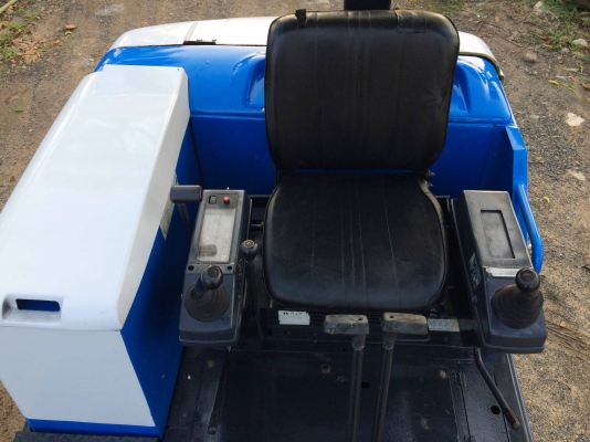 ขายรถแบคโฮ MITSUBISHI MM30B สภาพสวย มี VDO ทดลองขับให้ดู รถนำเข้าจากญี่ปุ่น ติดต่อ 086-775-7900, 086-324-1992