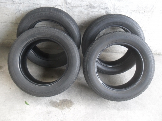 ยาง BRIDGESTONE 175/65R15ปี11 สวยๆ 4 เส้น ราคา 1200 บาท