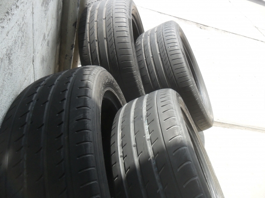 ยาง ขอบ19 สวยๆ 4 เส้น ราคา 3000 บาท