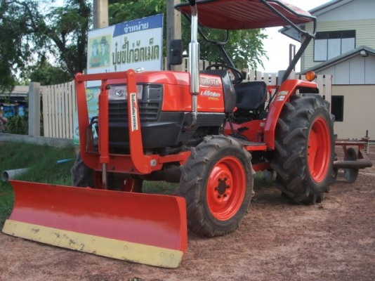 ขายรถไถ KUBOTA L4508 DI สภาพ 90\% ใบมีดดันหน้า พร้อมผานพรวน 5