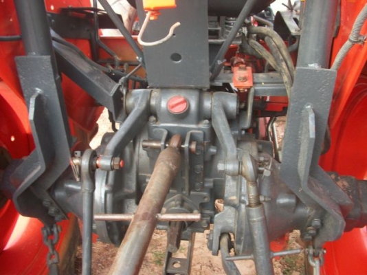 ขายรถไถ KUBOTA L4508 DI สภาพ 90\% ใบมีดดันหน้า พร้อมผานพรวน 5