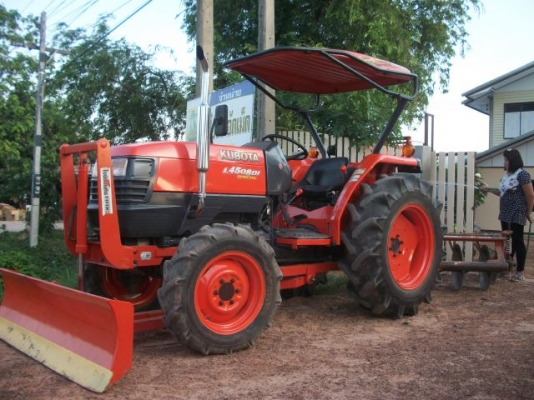ขายรถไถ KUBOTA L4508 DI สภาพ 90\% ใบมีดดันหน้า พร้อมผานพรวน 5