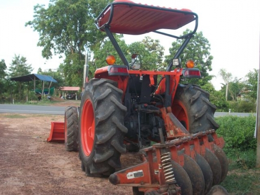 ขายรถไถ KUBOTA L4508 DI สภาพ 90\% ใบมีดดันหน้า พร้อมผานพรวน 5
