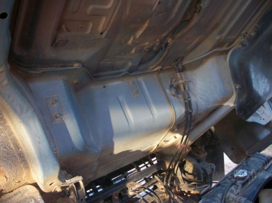 ISUZU NPR115 รถห้างแท้ รถสีเดิม เครื่องดี ขับดี ครัทซีสวย รถพร้อมใช้งาน