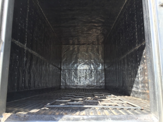 รถฮีโน่ 10 ล้อ FL1J  ตู้เย็น  260  แรงม้า ปี 43.    สนใจติดต่อ  081 - 6079515