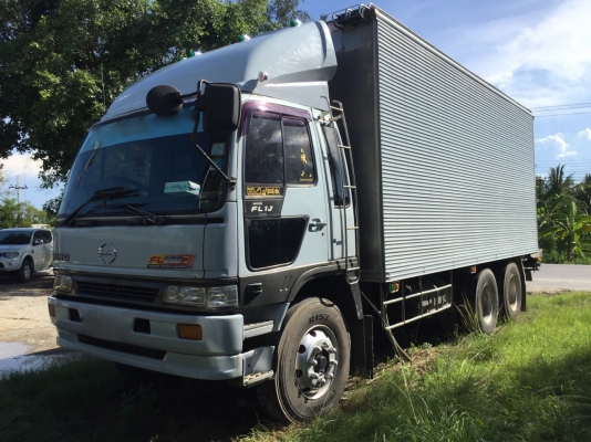 รถฮีโน่ 10 ล้อ FL1J  ตู้เย็น  260  แรงม้า ปี 43.    สนใจติดต่อ  081 - 6079515