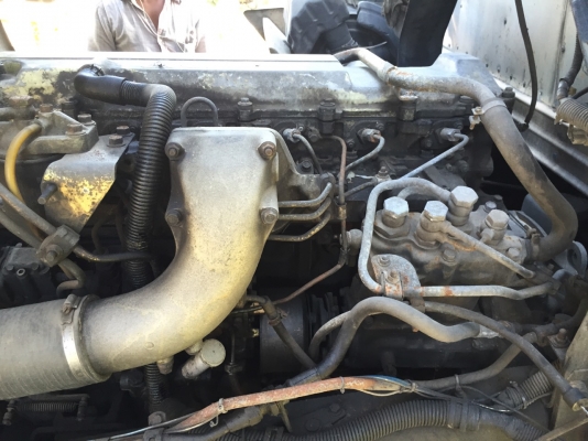 รถฮีโน่ 10 ล้อ FL1J  ตู้เย็น  260  แรงม้า ปี 43.    สนใจติดต่อ  081 - 6079515