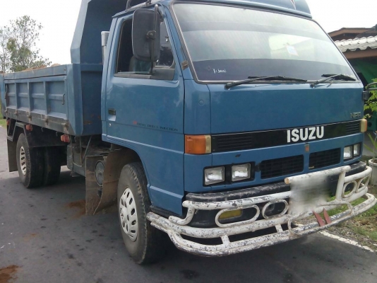 รถอีซูซุ 6 ล้อดั๊ม NPR 115  แรงม้า. ปี 39   สนใจติดต่อ  081 - 6079515