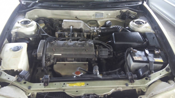 ขาย โตต้าโคโลล่า ปี 2001 เครื่อง 1600 cc เกียรธรรมดา