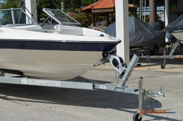 Bayliner 195br 2003 3.0L w/aluminium trailer, bimini.