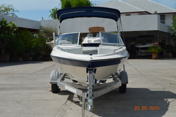 Bayliner 195br 2003 3.0L w/aluminium trailer, bimini.