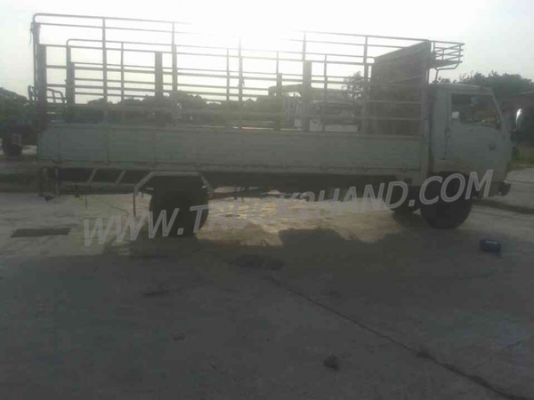 รถบรรทุก 6 ล้อ HINO KM779  4 สูบ 117 แรงม้า กระบะคาร์โก้รั้วเหล็ก ปีจดทะเบียน 2534