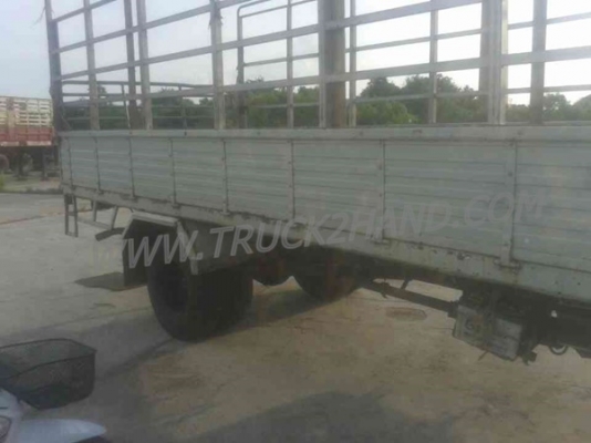 รถบรรทุก 6 ล้อ HINO KM779  4 สูบ 117 แรงม้า กระบะคาร์โก้รั้วเหล็ก ปีจดทะเบียน 2534