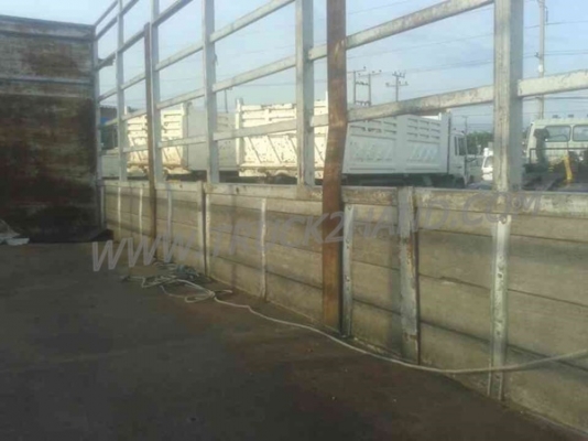 รถบรรทุก 6 ล้อ HINO KM779  4 สูบ 117 แรงม้า กระบะคาร์โก้รั้วเหล็ก ปีจดทะเบียน 2534