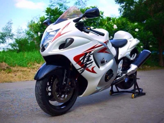 ขาย Hayabusa ปี 2009 พร้อมทะเบียนแท้เลขสวย สเปคแคนาดาแรงสะใจ ยางหน้าหลังเหลือเยอะ สภาพพร้อมออกทริปทันที