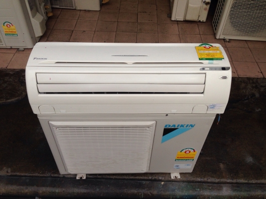 **** ขายแอร์ DAIKIN 12000 BTU สภาพสวย ****