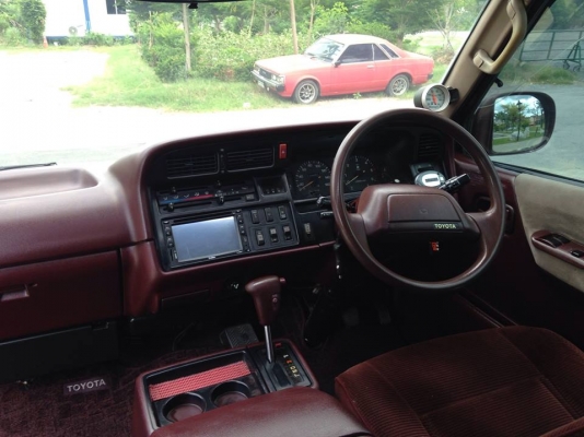 ้HIACE SUPER CUSTOM 4WD FULLTIME 1KZ-TE ตัวนอกเเท้ ช่วงสั้น