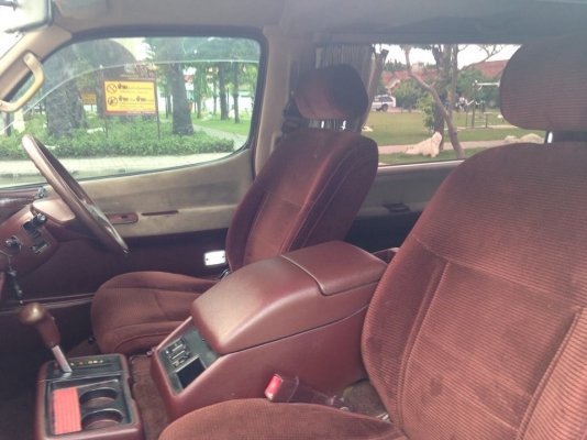 ้HIACE SUPER CUSTOM 4WD FULLTIME 1KZ-TE ตัวนอกเเท้ ช่วงสั้น