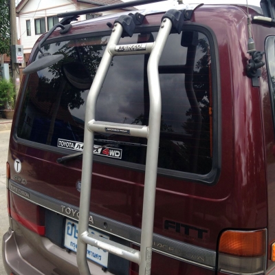 ้HIACE SUPER CUSTOM 4WD FULLTIME 1KZ-TE ตัวนอกเเท้ ช่วงสั้น