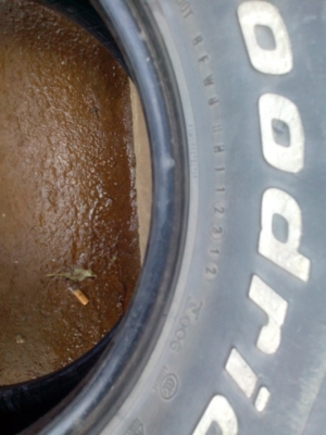 ล้อพร้อมยาง BF 265/75/16 ปี 12 สวยๆเลยครับ