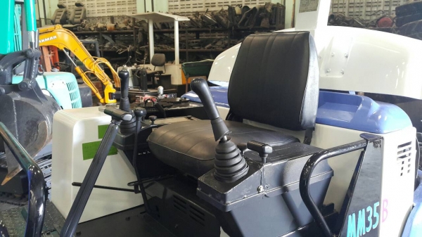 ขาย รถขุด MITSUBISHI รุ่น MM35B มือสองญี่ปุ่น แทร็กเหล็ก สลักแน่น ทั้งคัน ทำงานไว เครื่องมิตซู 4สูบ รุ่น S4L มือถือ/LINE ID: 0818753444 ขาย รถขุด MITSUBISHI รุ่น MM35B มือสองญี่ปุ่น แทร็กเหล็ก สลักแน่น ทั้งคัน ทำงานไว เครื่องมิตซู 4สูบ รุ่น S4L มือถือ/LINE ID: 0818753444