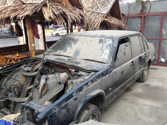 ขายถูกซากถ้าVolvo 940 มีเล่มมีทะเบียนครบสนใจสอบถามได้