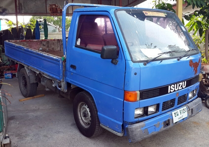 ขาย 4 ล้อใหญ่ ไม่ติดเวลา อีสุสุ