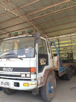 เทรลเลอร์10ล้อ1เพลา Isuzu rocky 6 สูบ 175 แรงม้า  เอกสารพร้อมโอน พร้อมใช้งาน หางปลาไฮครอลิก ติดต่อ 086-1688171