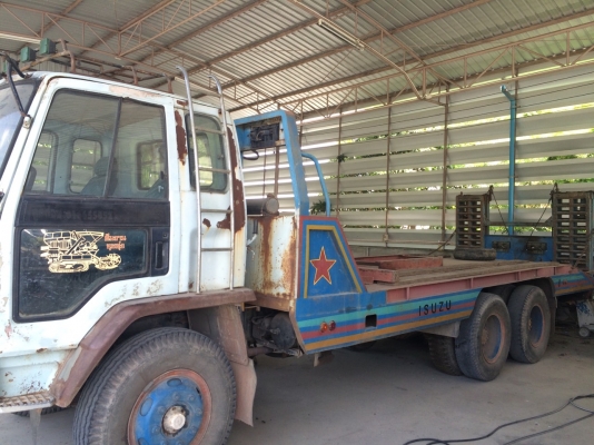 เทรลเลอร์10ล้อ1เพลา Isuzu rocky 6 สูบ 175 แรงม้า  เอกสารพร้อมโอน พร้อมใช้งาน หางปลาไฮครอลิก ติดต่อ 086-1688171