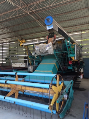 ขายรถเกี่ยวข้าวสภาพ พร้อมใช้งาน