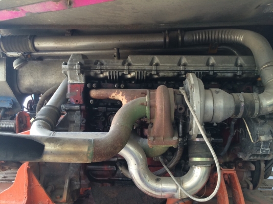 ขายรถเกี่ยว 6 แสน