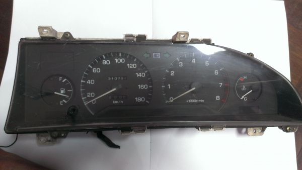 ขายเรือนไมล์ รถtoyota โดเรมอน ae90-92 สภาพดีไฟครบสายไฟครบใช้งานได้