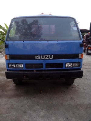 หกล้อNPRเครื่อง4BBแอร์เย็นพร้อมใช้สวยๆเก็บมานานขายเท่าทุน หกล้อNPRเครื่อง4BBแอร์เย็นพร้อมใช้สวยๆเก็บมานานขายเท่าทุน