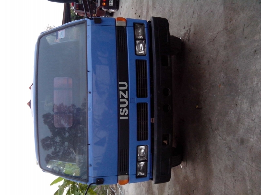 หกล้อNPRเครื่อง4BBแอร์เย็นพร้อมใช้สวยๆเก็บมานานขายเท่าทุน