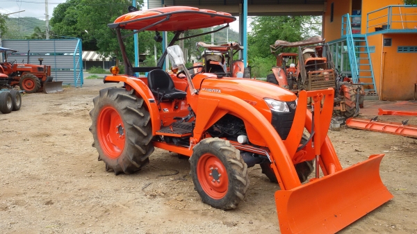 คูโบต้า L4708 MAX พร้อม ใบมีดหน้าคานบน มือสองถูกม๊าก มาก ราคา 430,000 บาท ดาว์น 99 บาท