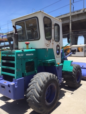 มาแล้วรถตักยอดนิยม komatsu 507