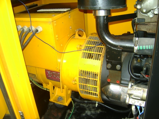 ขายเครื่องปั่นไฟ PERKINS ขนาด 60 KVA !!!! ขายเครื่องปั่นไฟ PERKINS ขนาด 60 KVA !!!!