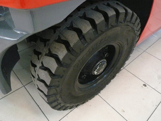 ขายรถโฟล์คลิฟท์มือสอง toyota รุ่น 8FGL25 ราคา 325,000 บาท นำเข้าจากประเทศญี่ปุ่น 100\% ไม่เคยใช้งานในไทย ขายรถโฟล์คลิฟท์มือสอง toyota รุ่น 8FGL25 ราคา 325,000 บาท นำเข้าจากประเทศญี่ปุ่น 100\% ไม่เคยใช้งานในไทย