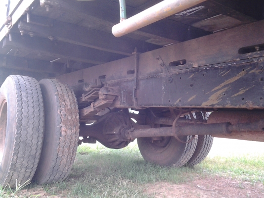 ISUZU Ks 100 แรง หัวดั้มได้ เครื่อง4BC2 100แรงม้า ยาว 5เมตร ภาษี57 158,000คับ ISUZU Ks 100 แรง หัวดั้มได้ เครื่อง4BC2 100แรงม้า ยาว 5เมตร ภาษี57 158,000คับ