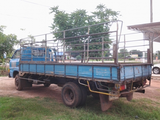 ISUZU Ks 100 แรง หัวดั้มได้ เครื่อง4BC2 100แรงม้า ยาว 5เมตร ภาษี57 158,000คับ ISUZU Ks 100 แรง หัวดั้มได้ เครื่อง4BC2 100แรงม้า ยาว 5เมตร ภาษี57 158,000คับ