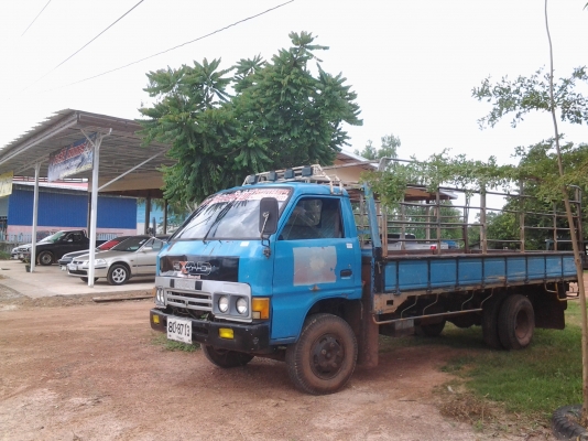ISUZU Ks 100 แรง หัวดั้มได้ เครื่อง4BC2 100แรงม้า ยาว 5เมตร ภาษี57 158,000คับ ISUZU Ks 100 แรง หัวดั้มได้ เครื่อง4BC2 100แรงม้า ยาว 5เมตร ภาษี57 158,000คับ