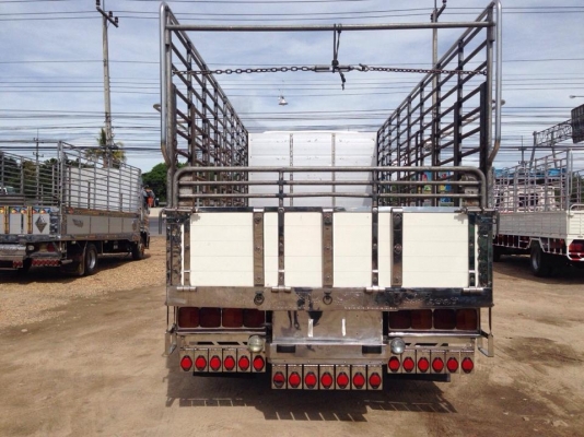 6 ล้อ HINO 175 แรง ปี 50  ยาว 5.50 เมตร