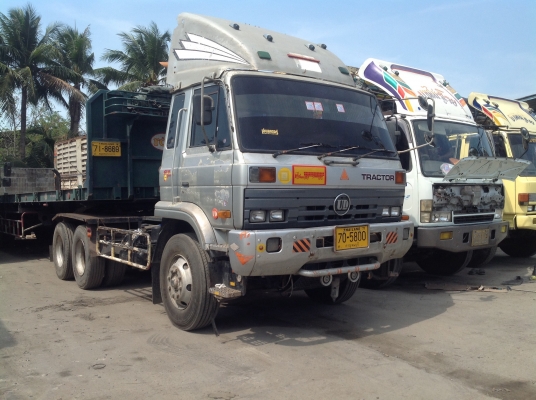 ขายหัวลาก Nissan UD 431