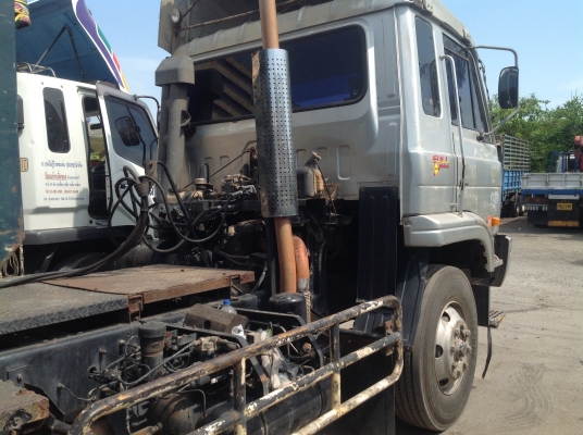 ขายหัวลาก Nissan UD 431