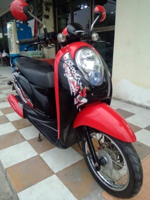 ขายอย่างถูก Scoopy i ปี 2555 ลาย Active Boy รถสวยวิ๊ง คุณภาพดีมาก หัวฉีดประหยัดน้ำมัน ขายอย่างถูก Scoopy i ปี 2555 ลาย Active Boy รถสวยวิ๊ง คุณภาพดีมาก หัวฉีดประหยัดน้ำมัน