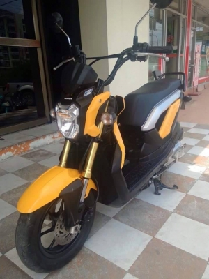 ขายอย่างถูก Zoomer X ปี 2556 สีเหลือง สวยวิ๊งขั้นเทพ คุณภาพดี ประหยัดน้ำมัน