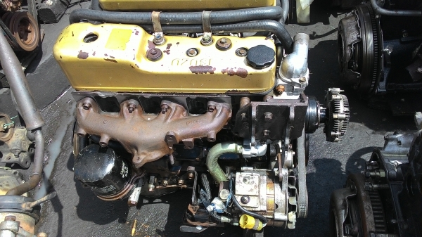 เครื่อวisuzu 4ja มังกรทองมีทั้งฝาทอง ฝาด พร้อมเกีร์ยเครื่องดีไม่มีไอเกีร์ยไม่หอนรับประกัน